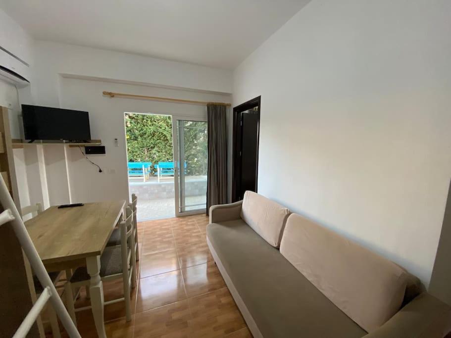 Guesthouse Xhimi Ksamil Zewnętrze zdjęcie